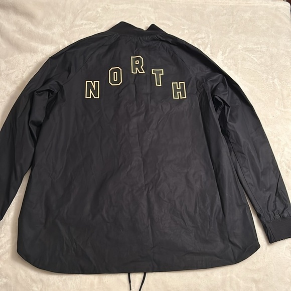 Nike Raptor’s Men’s Jacket - Picture 3 of 5